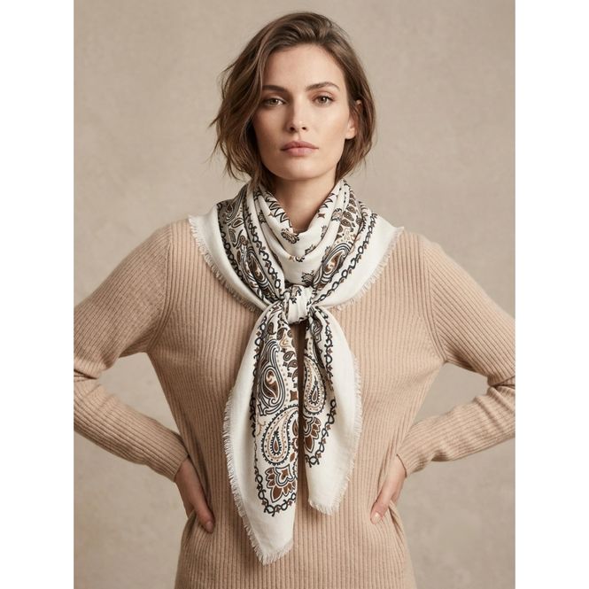 Hovedbilde CN110-02 Firkantet skjerf ullmix - offwhite